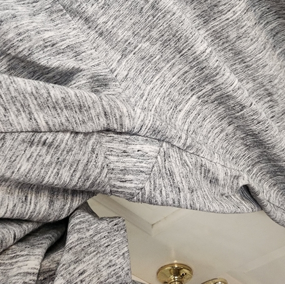 PINK Victoria's Secret Heathered Gray Leggings High Waisted Crossover Front XL - Picture 4 of 5